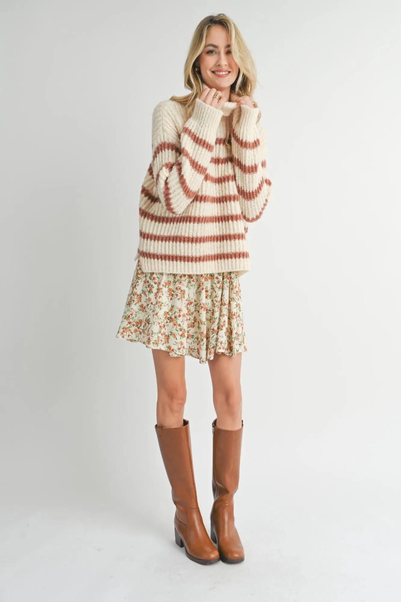 Aki Turtleneck