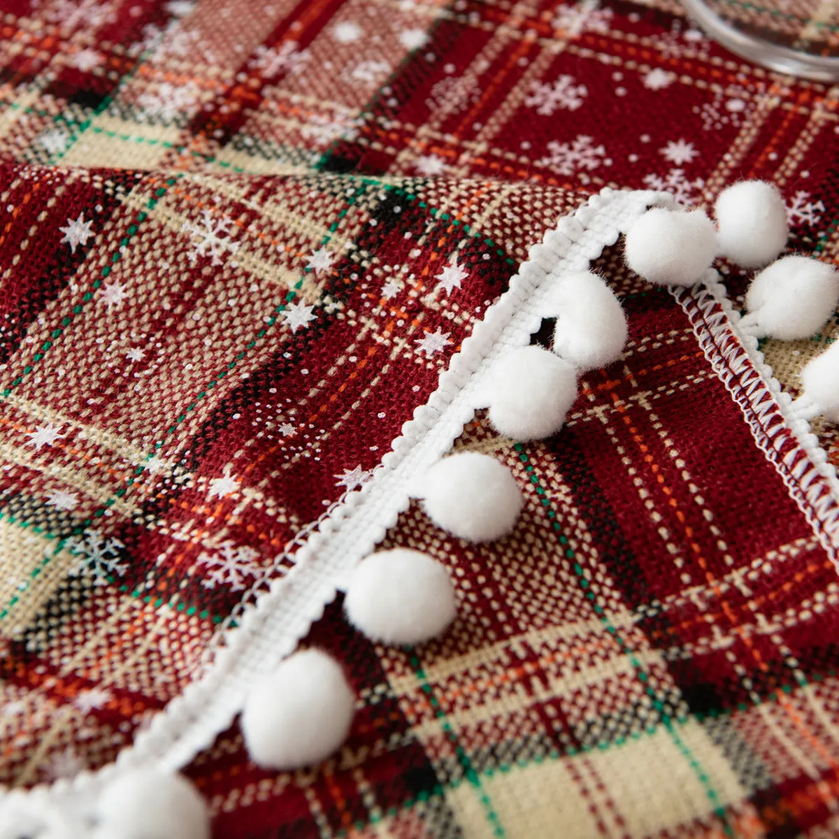 Christmas Cotton Linen Tablecloth Table Cloth Decorative Fur Ball Placemat for Western Food Snowflake Table Cloth Tablecloth