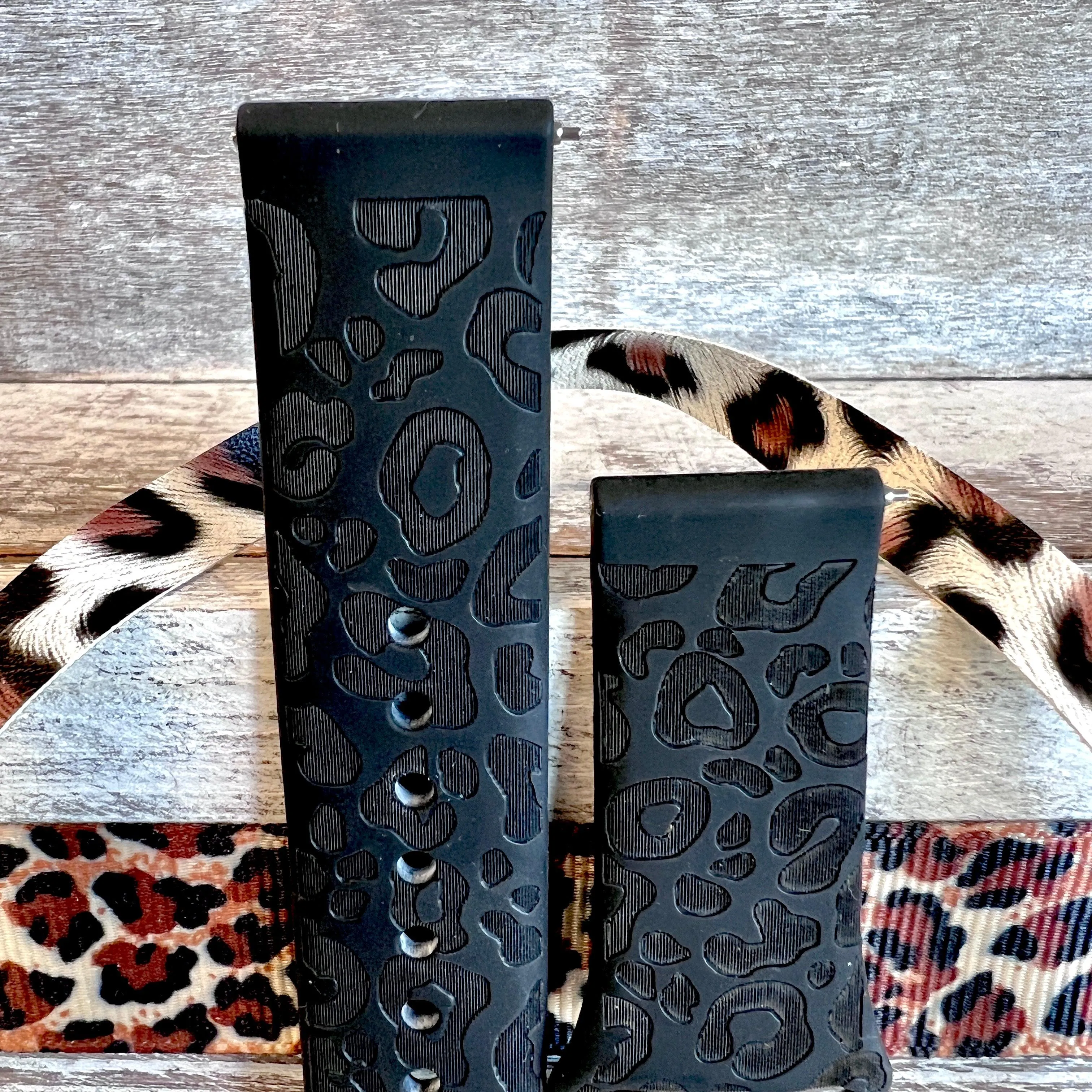 Engraved Black Leopard Silicone Band For Samsung Watch