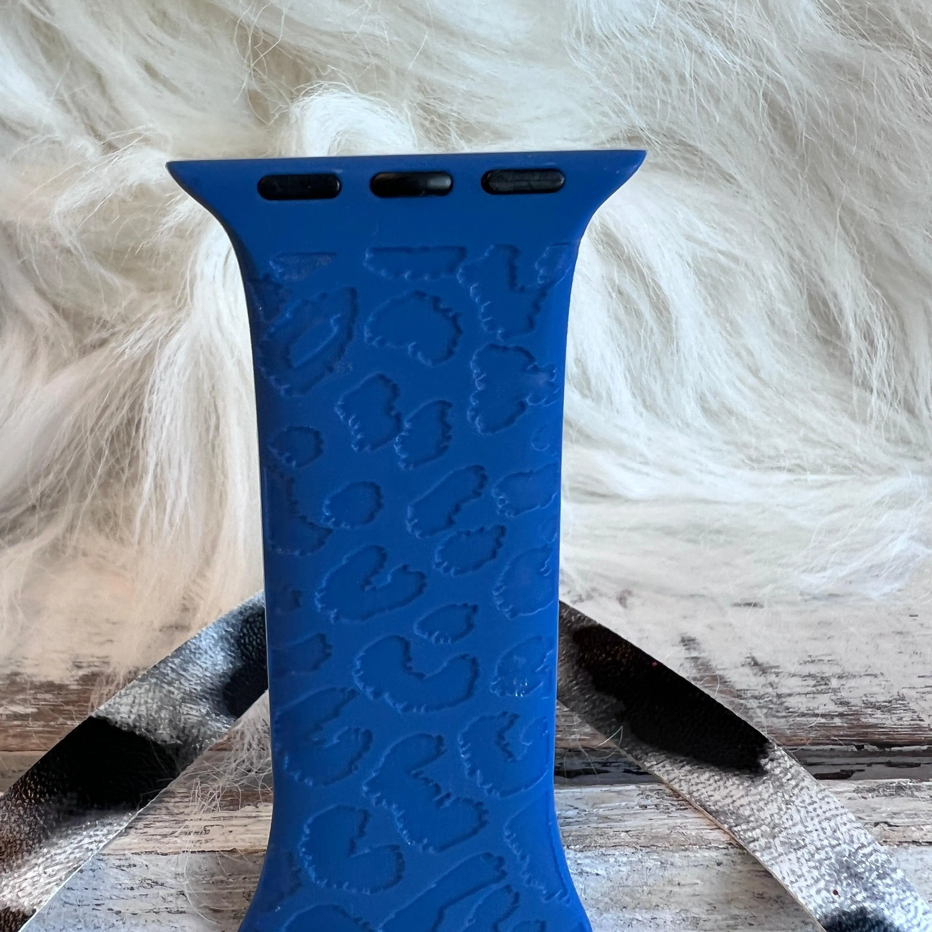 Engraved Blue Leopard Silicone Band For Apple Watch