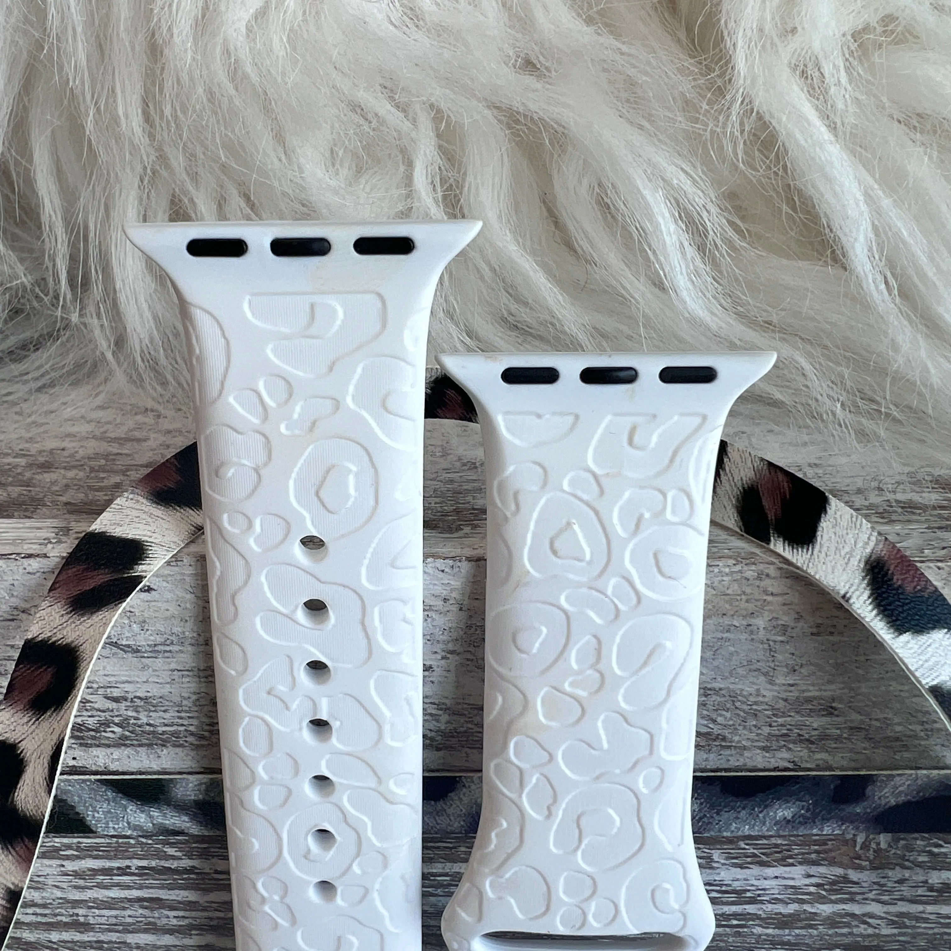 Engraved White Leopard Print Silicone Band For Apple Watch
