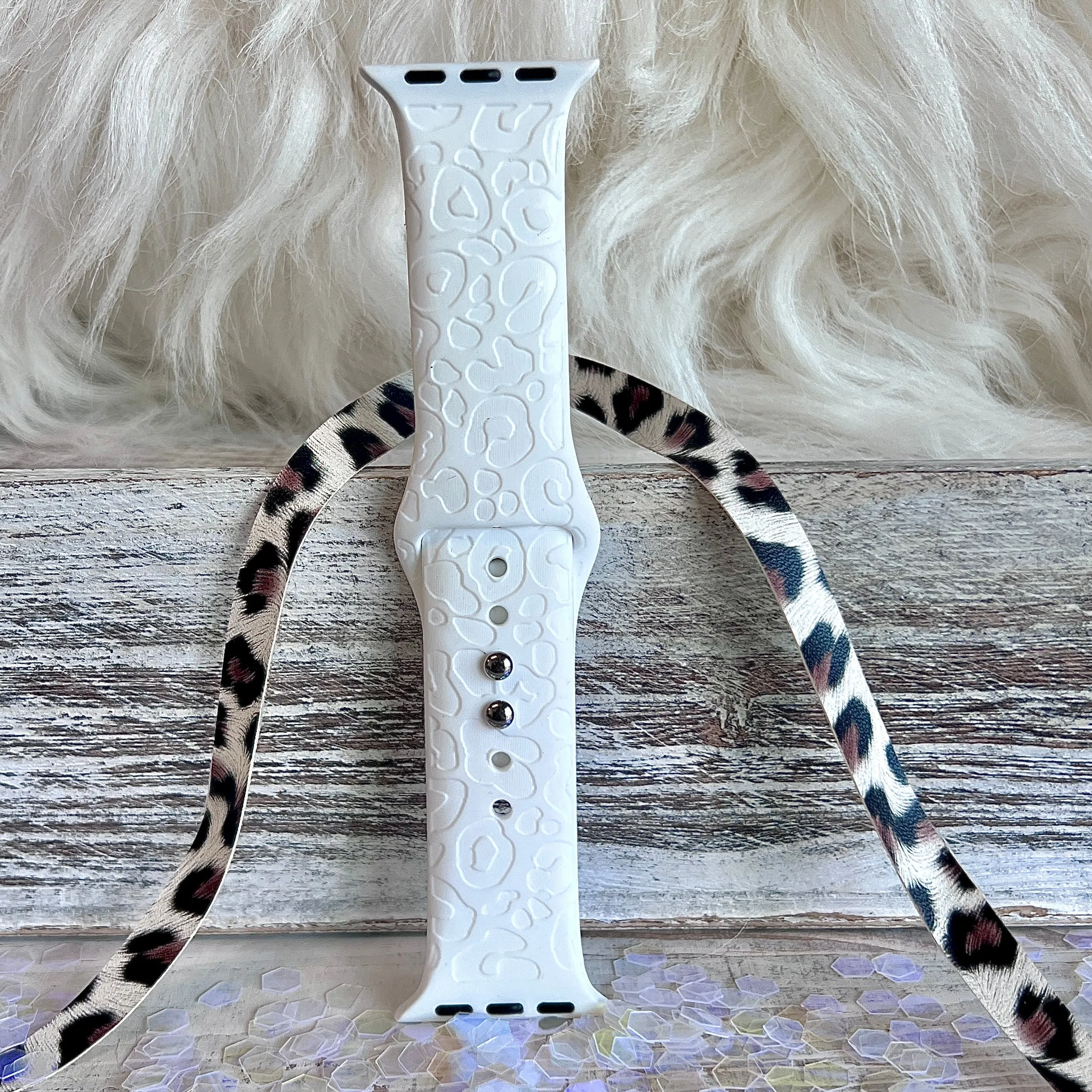 Engraved White Leopard Print Silicone Band For Apple Watch