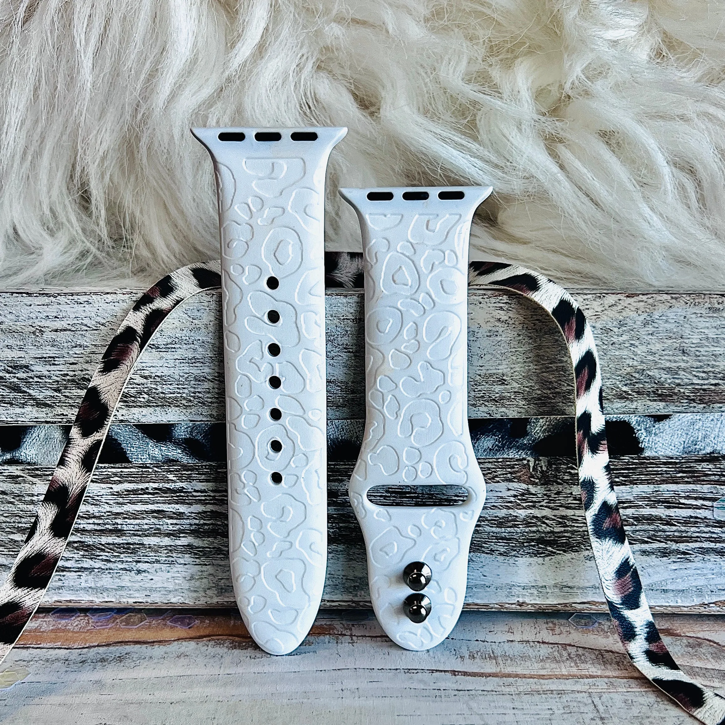 Engraved White Leopard Print Silicone Band For Apple Watch