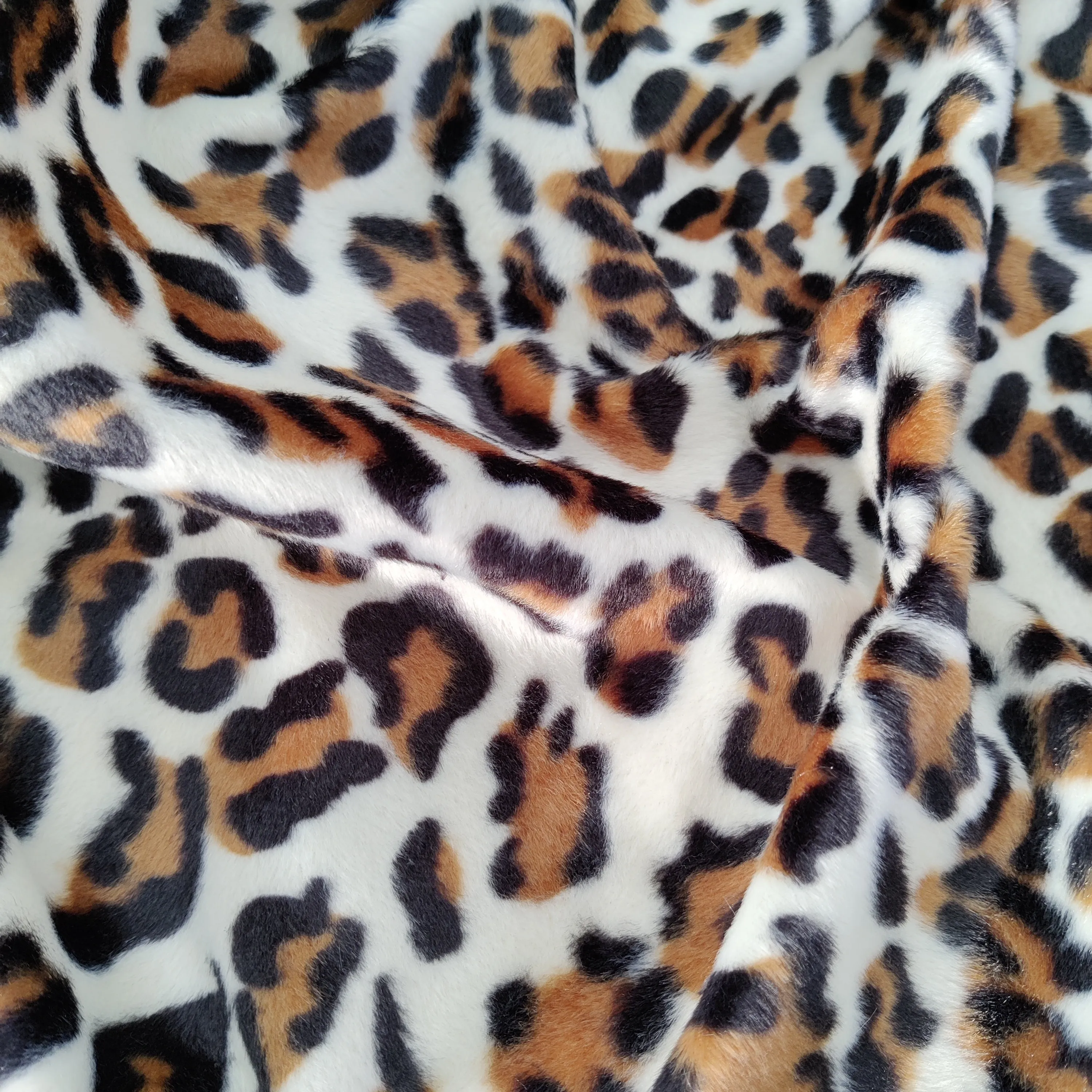 FS750 Leopard Velboa
