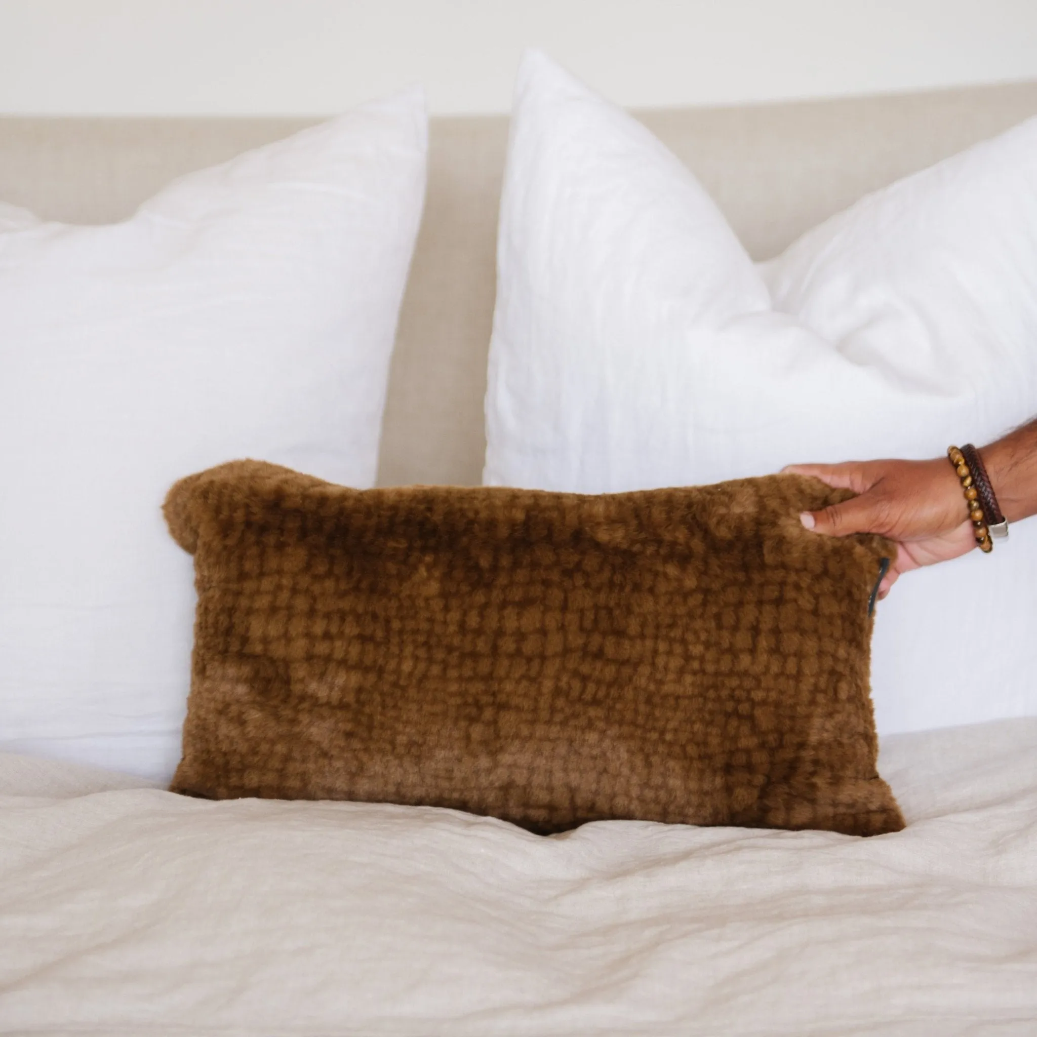 GRAND FAUX FUR 12X20 PILLOW COVERS