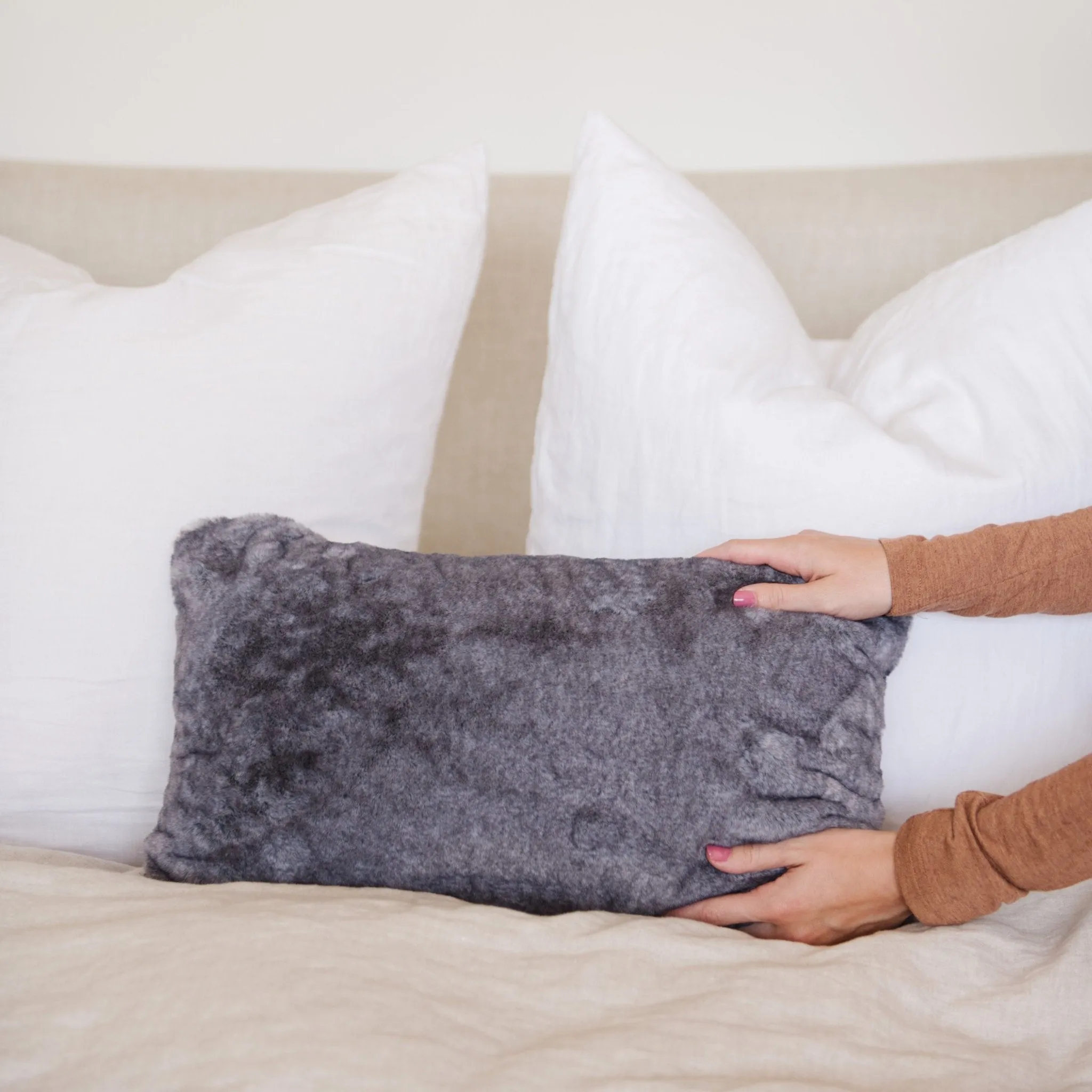 GRAND FAUX FUR 12X20 PILLOW COVERS