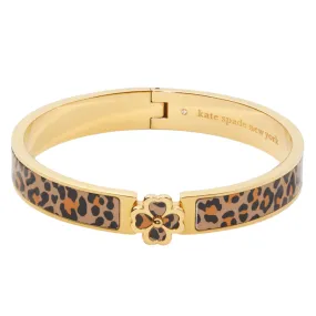 Heritage Spade Flower Hinged Bangle