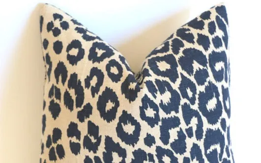 Iconic Leopard Pillow Cover / Available in 5 colors and 10 sizes / Schumacher Sky Leopard Cushion Cover / Green Navy Black Sky Leopard