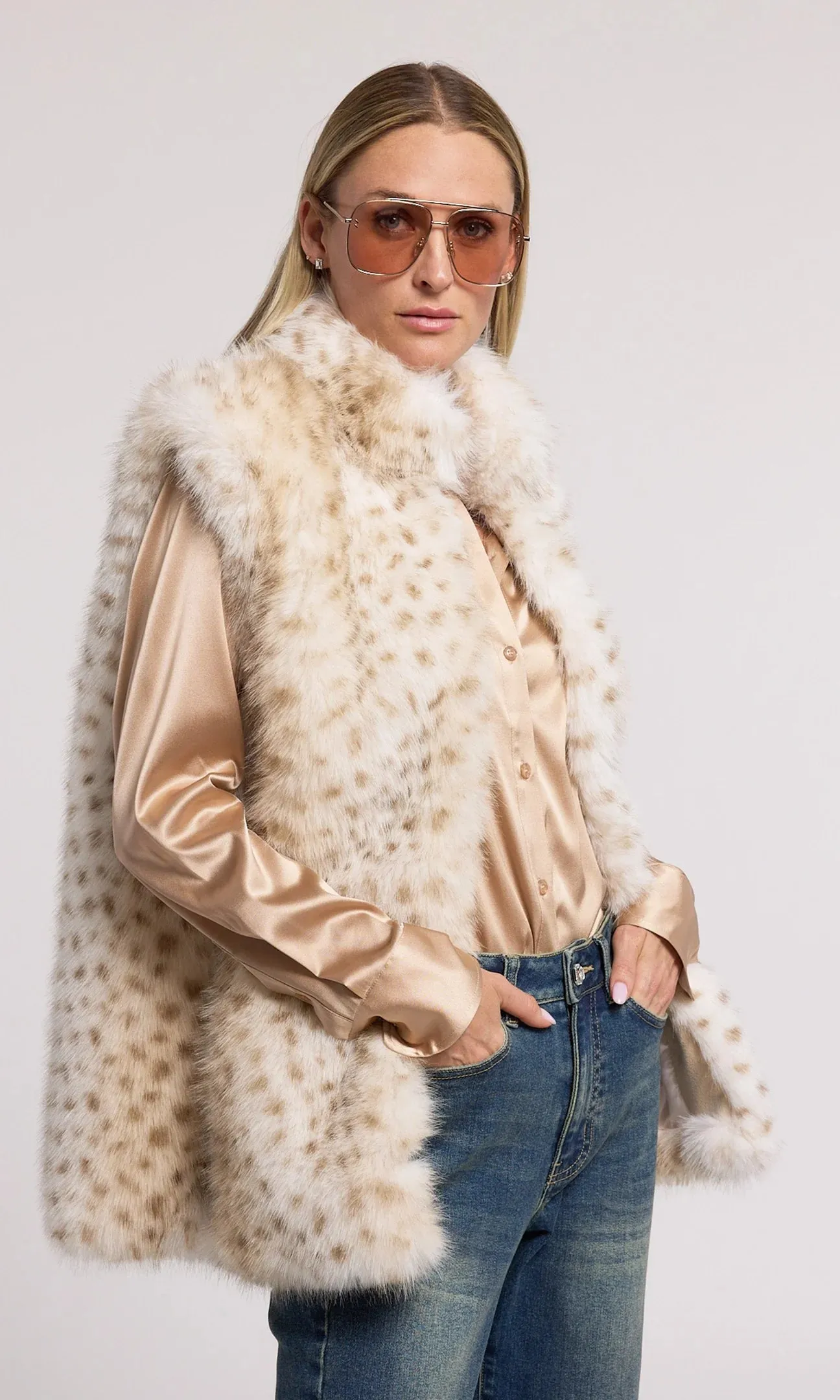 Mimi Leopard Faux Fur Vest in Snow Leopard