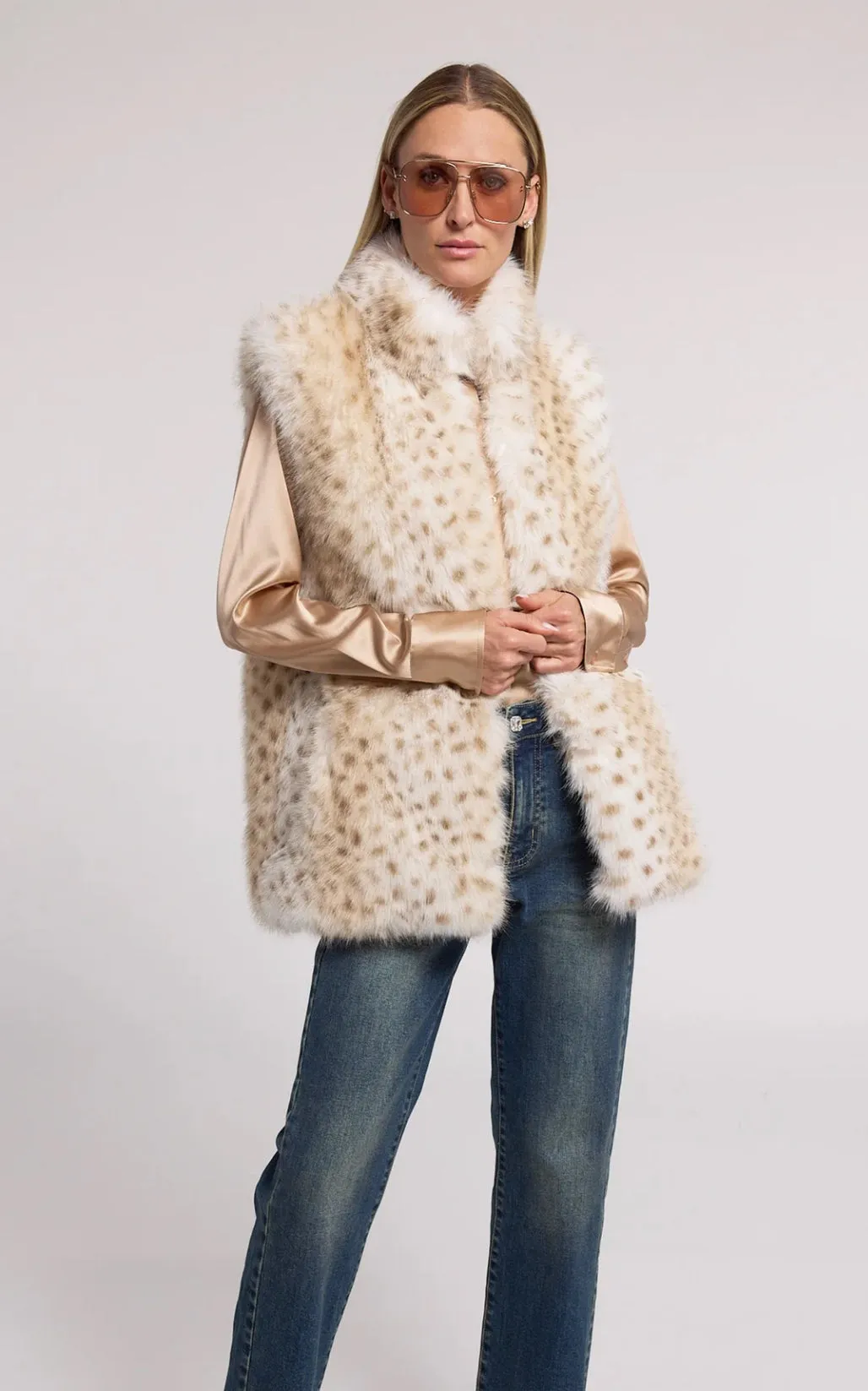 Mimi Leopard Faux Fur Vest in Snow Leopard