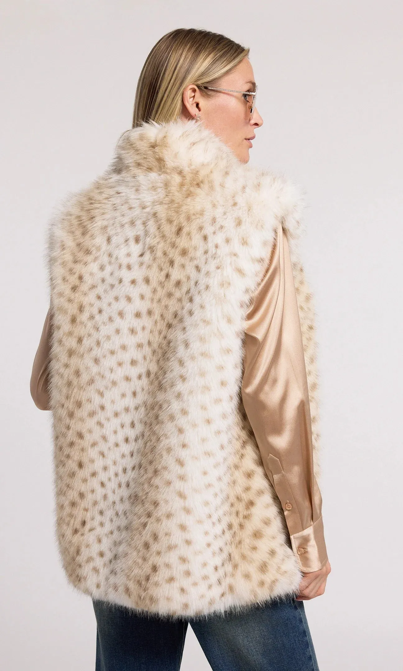 Mimi Leopard Faux Fur Vest in Snow Leopard