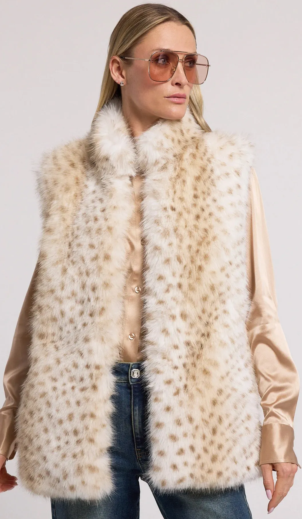 Mimi Leopard Faux Fur Vest in Snow Leopard