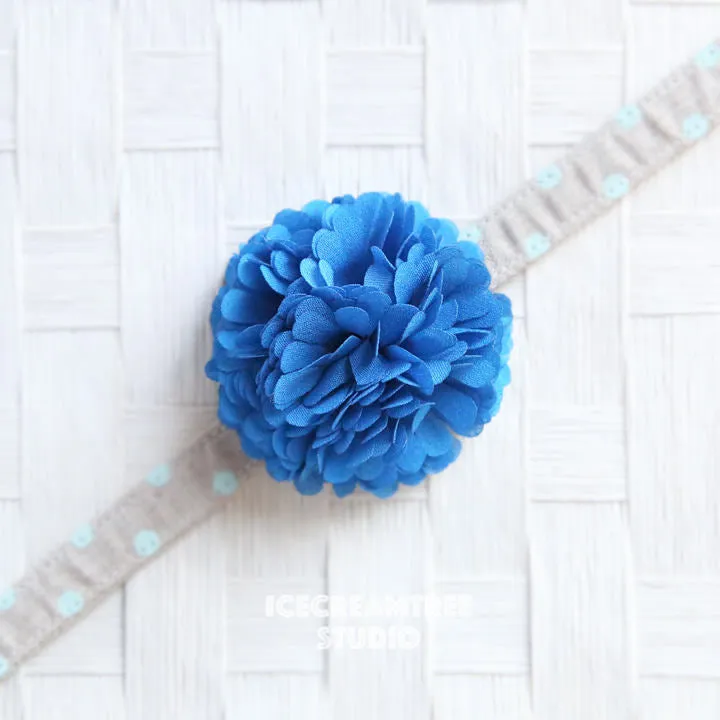 PomPom French Vanilla Bloom Collar Slide On - Small Flower Collar Accessory