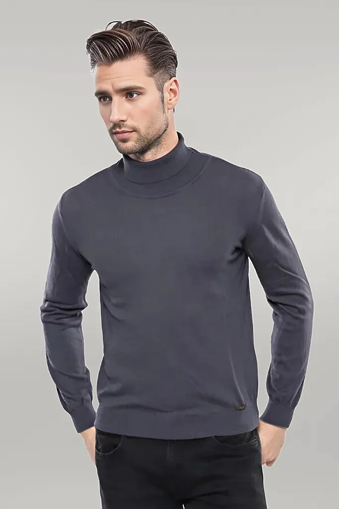 Turtleneck Smoked Sweater | Wessi