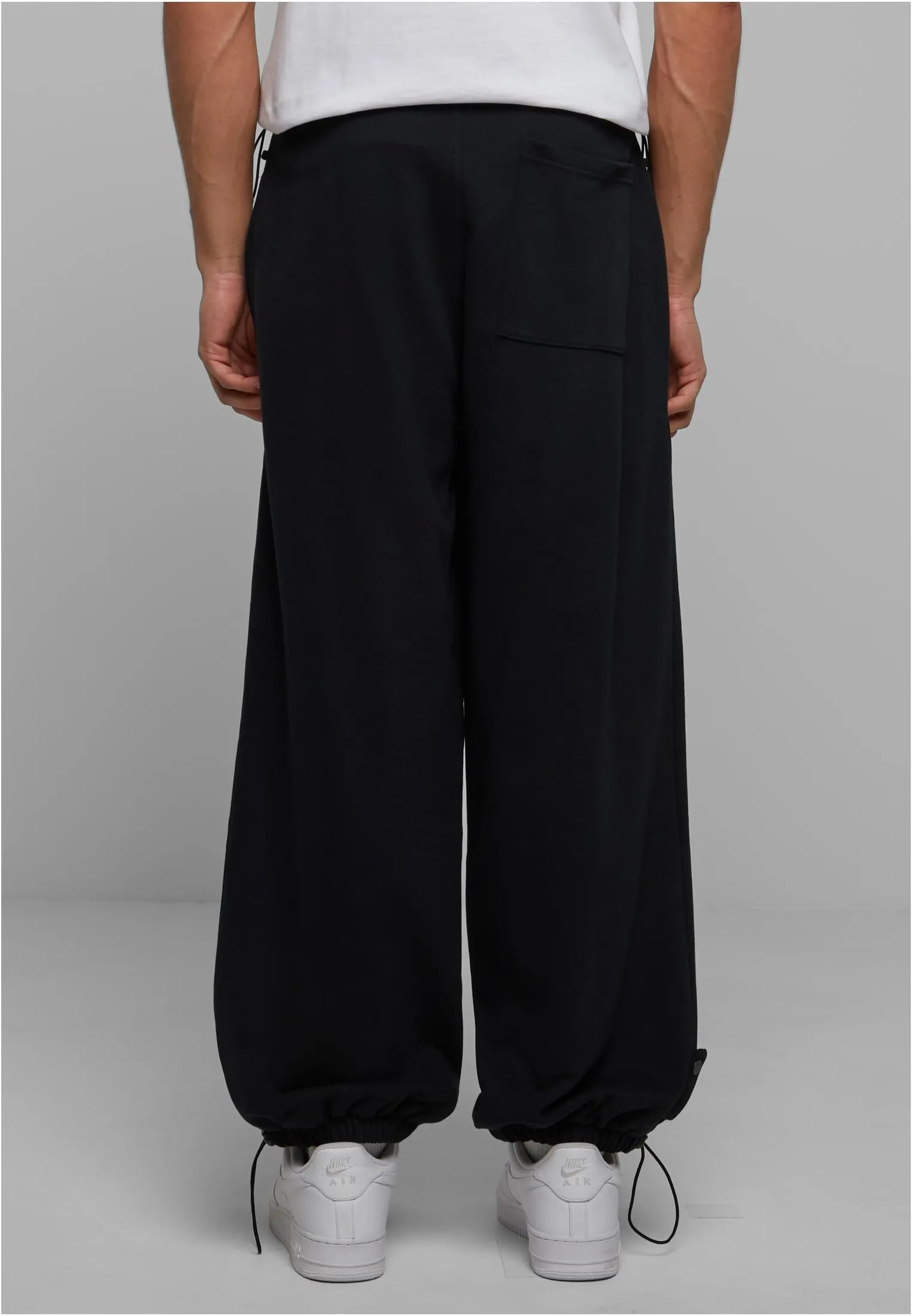 UC Parachute heavy Sweatpants
