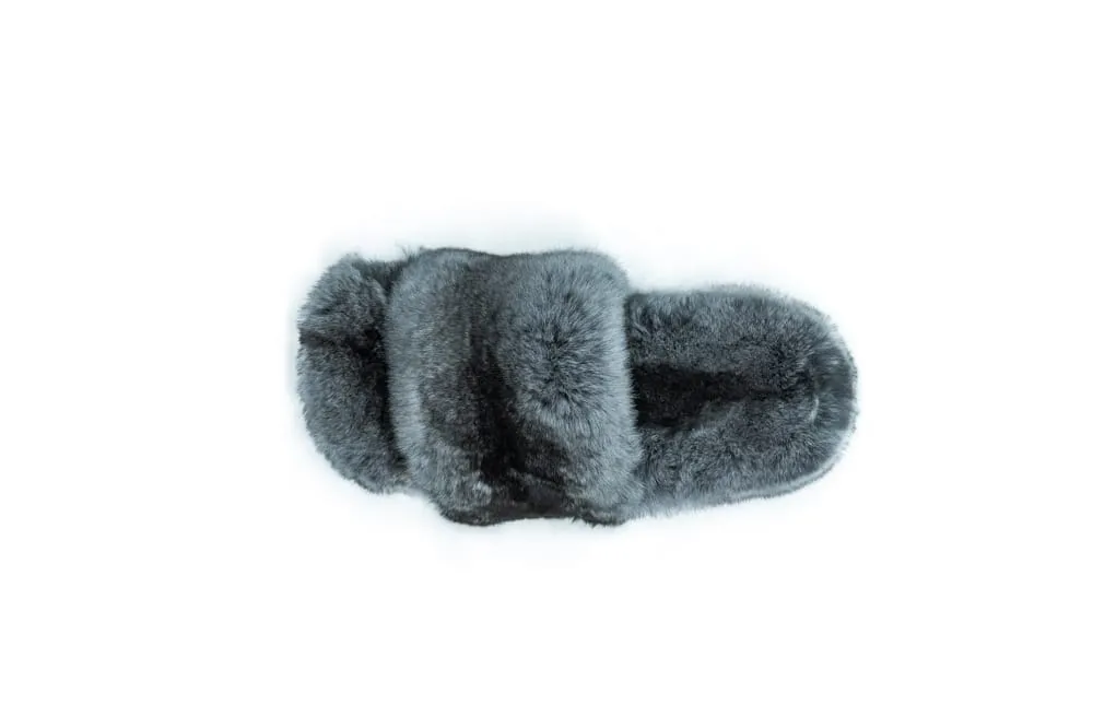VANCOUVER - Chinchilla fur slippers