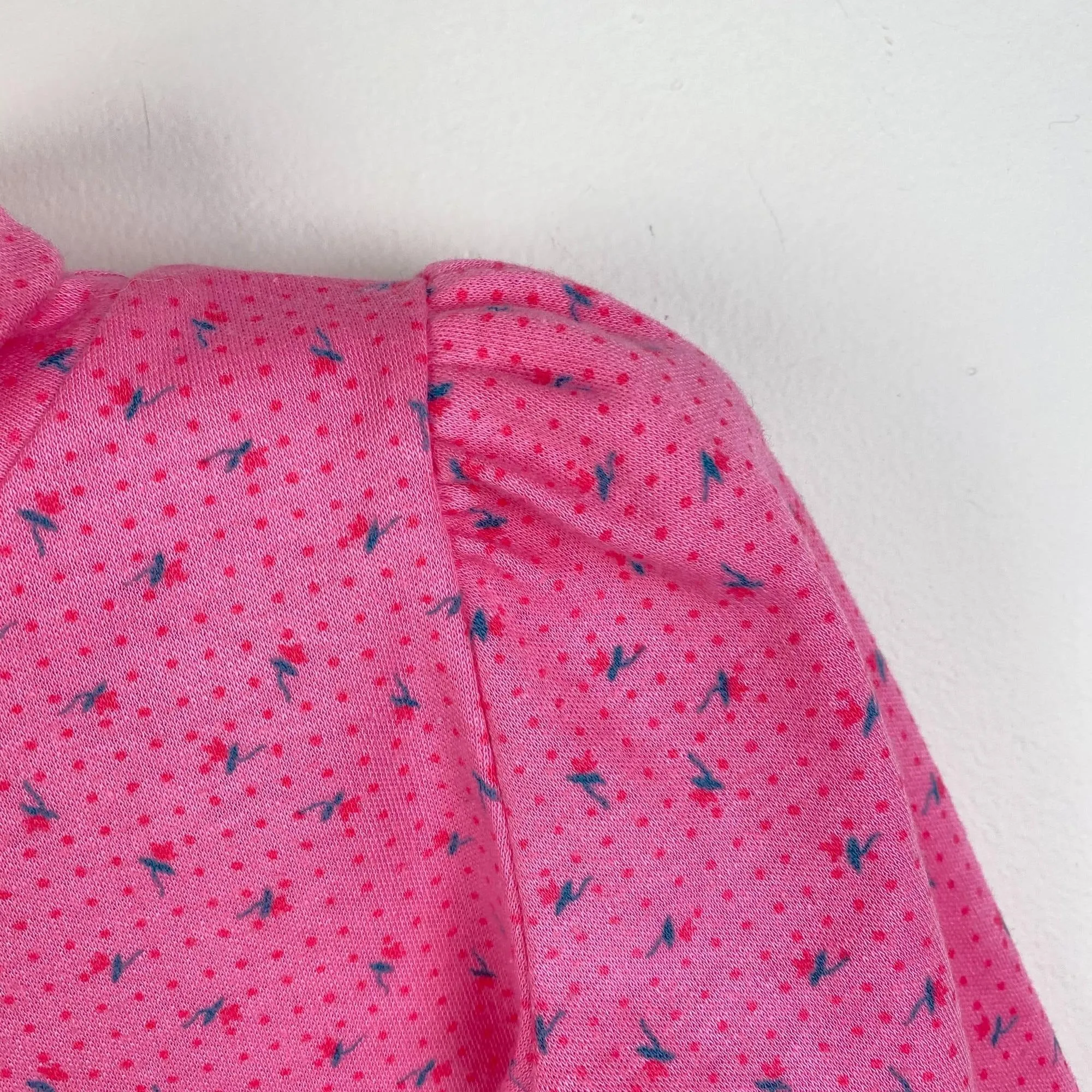 Vintage OshKosh Long Sleeve Pink Floral Turtleneck Shirt 6-9 Months USA