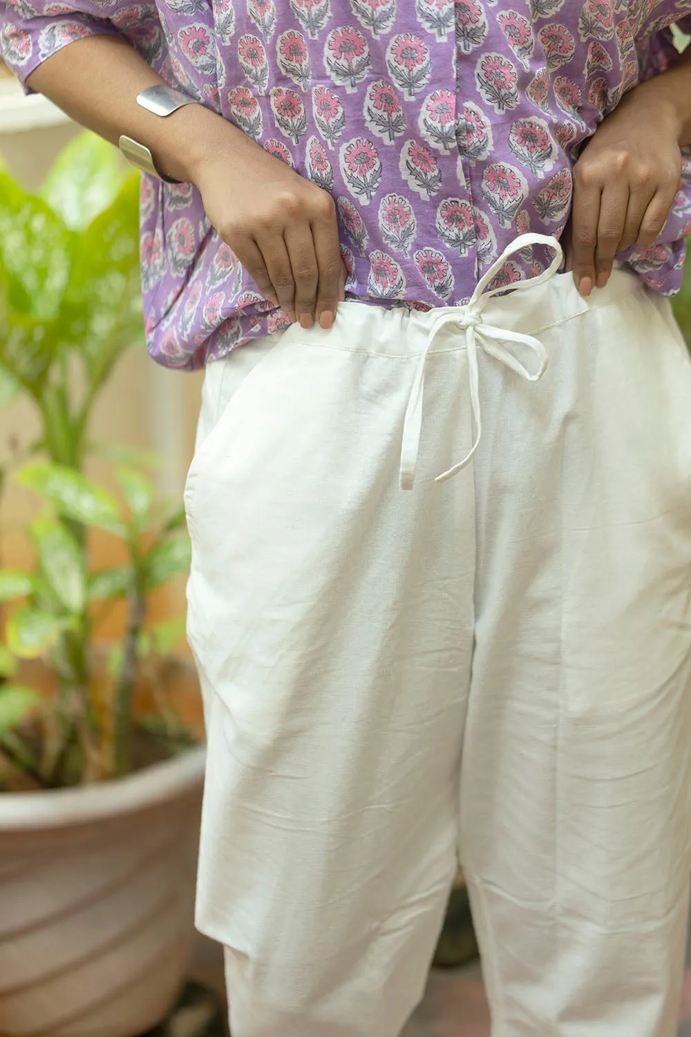 White Cotton pants with Pockets